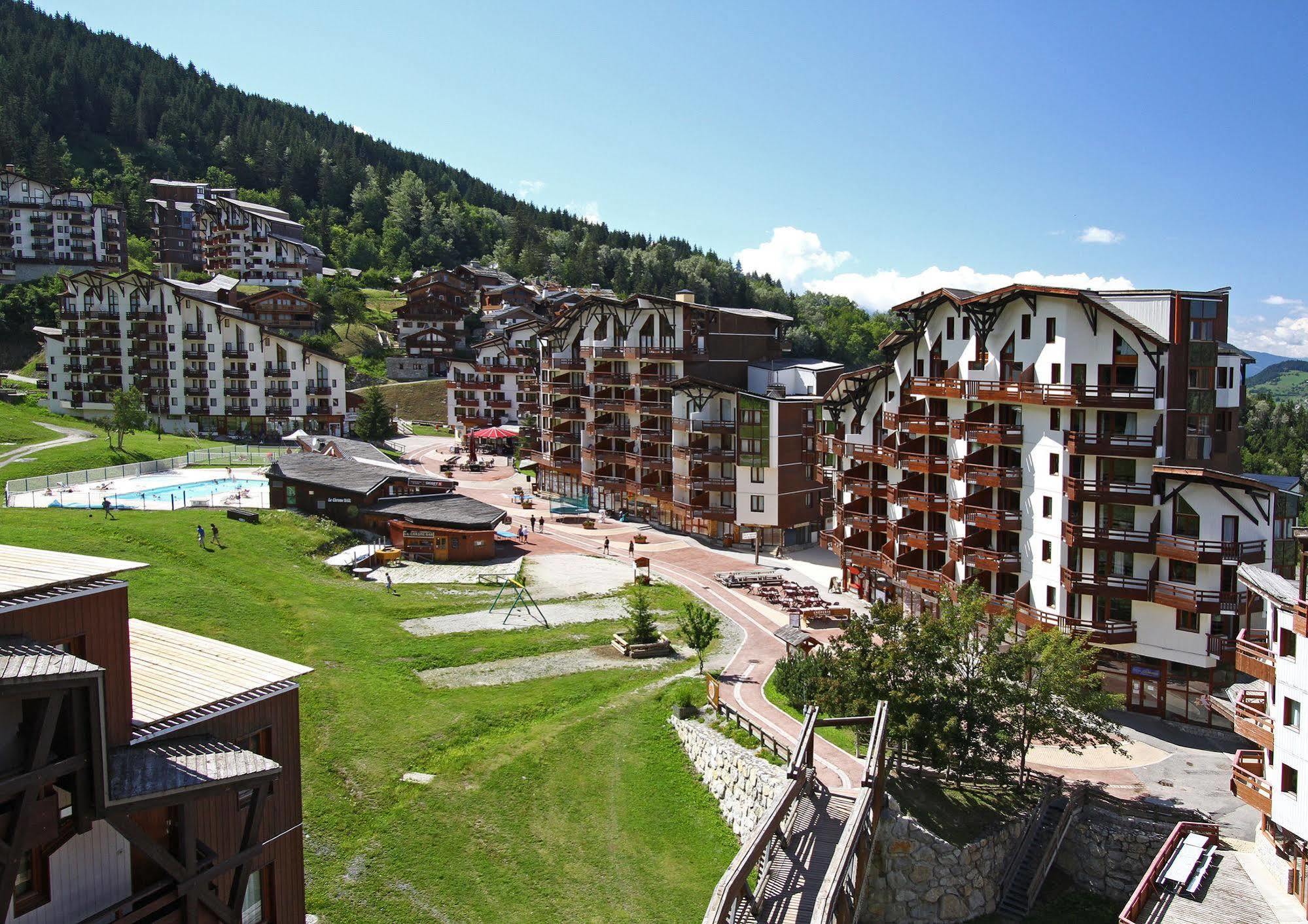 Pierre & Vacances Residence Le Christiana 라 타니아 외부 사진