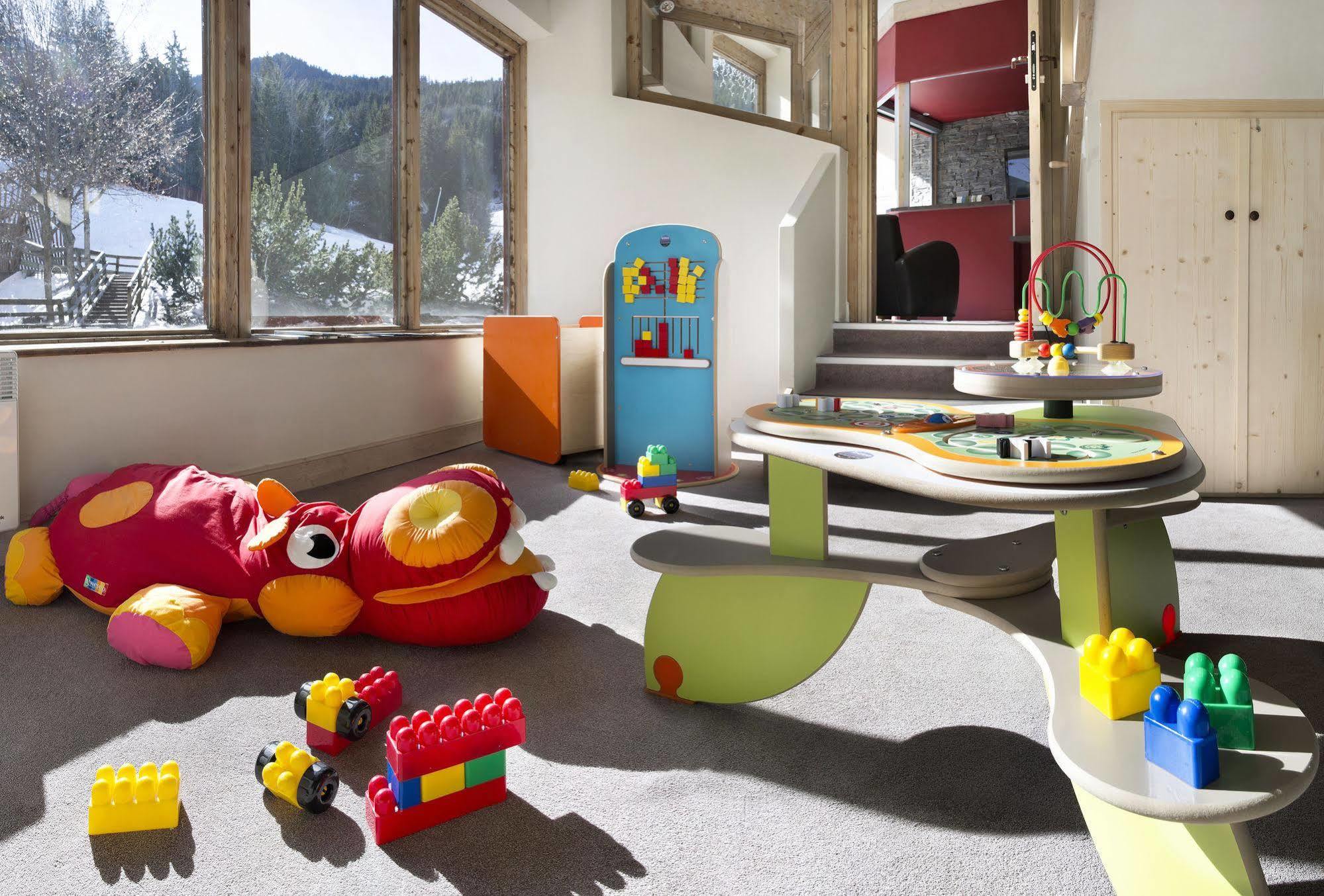 Pierre & Vacances Residence Le Christiana 라 타니아 외부 사진