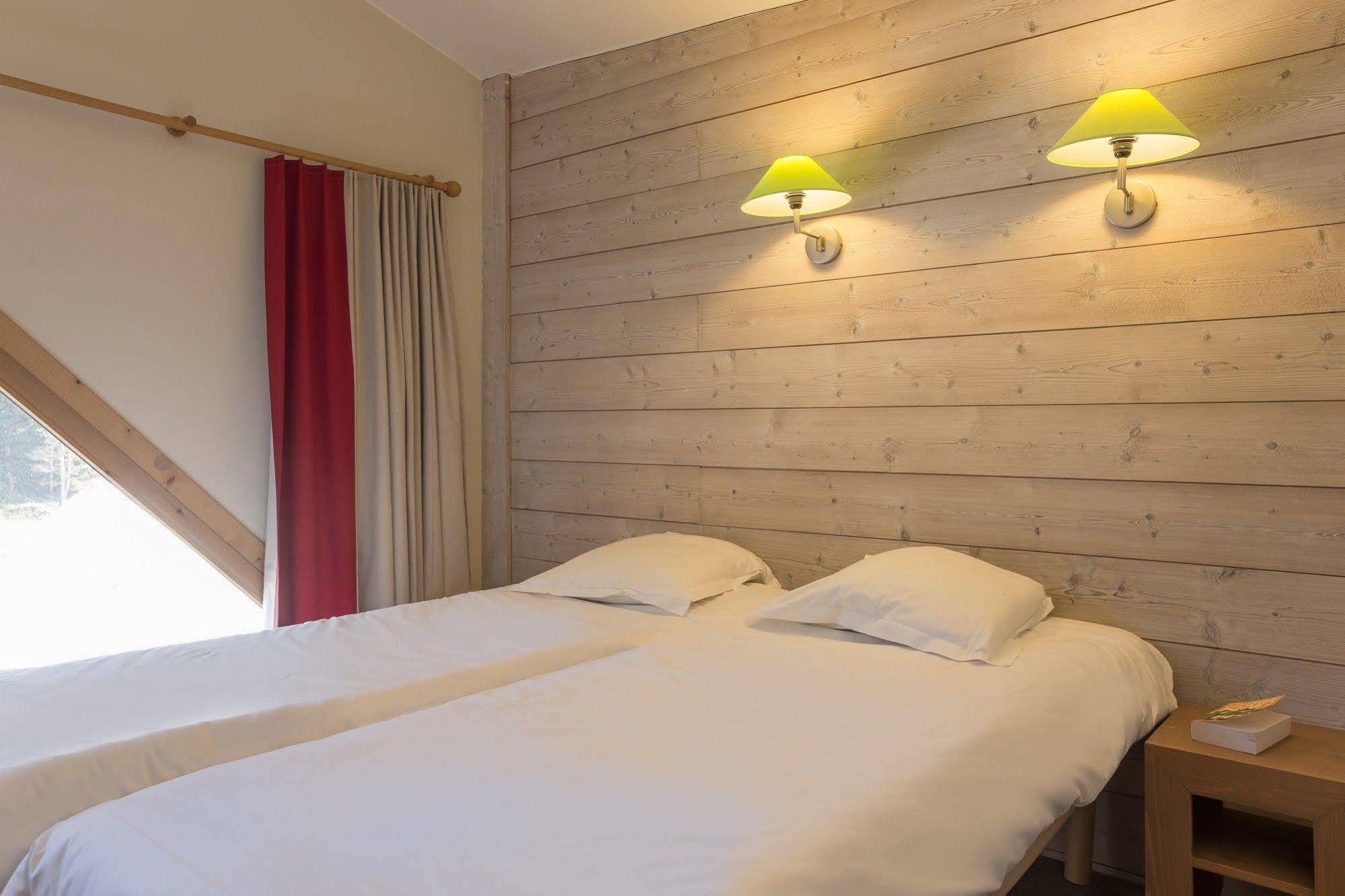 Pierre & Vacances Residence Le Christiana 라 타니아 외부 사진